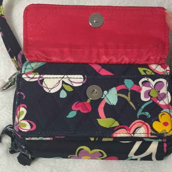 Vera Bradley Blue Floral Multi CrossBody Wallet NEW - Picture 3 of 5